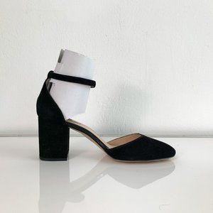 New Never Worn Louise et Cie Black Suede Heels